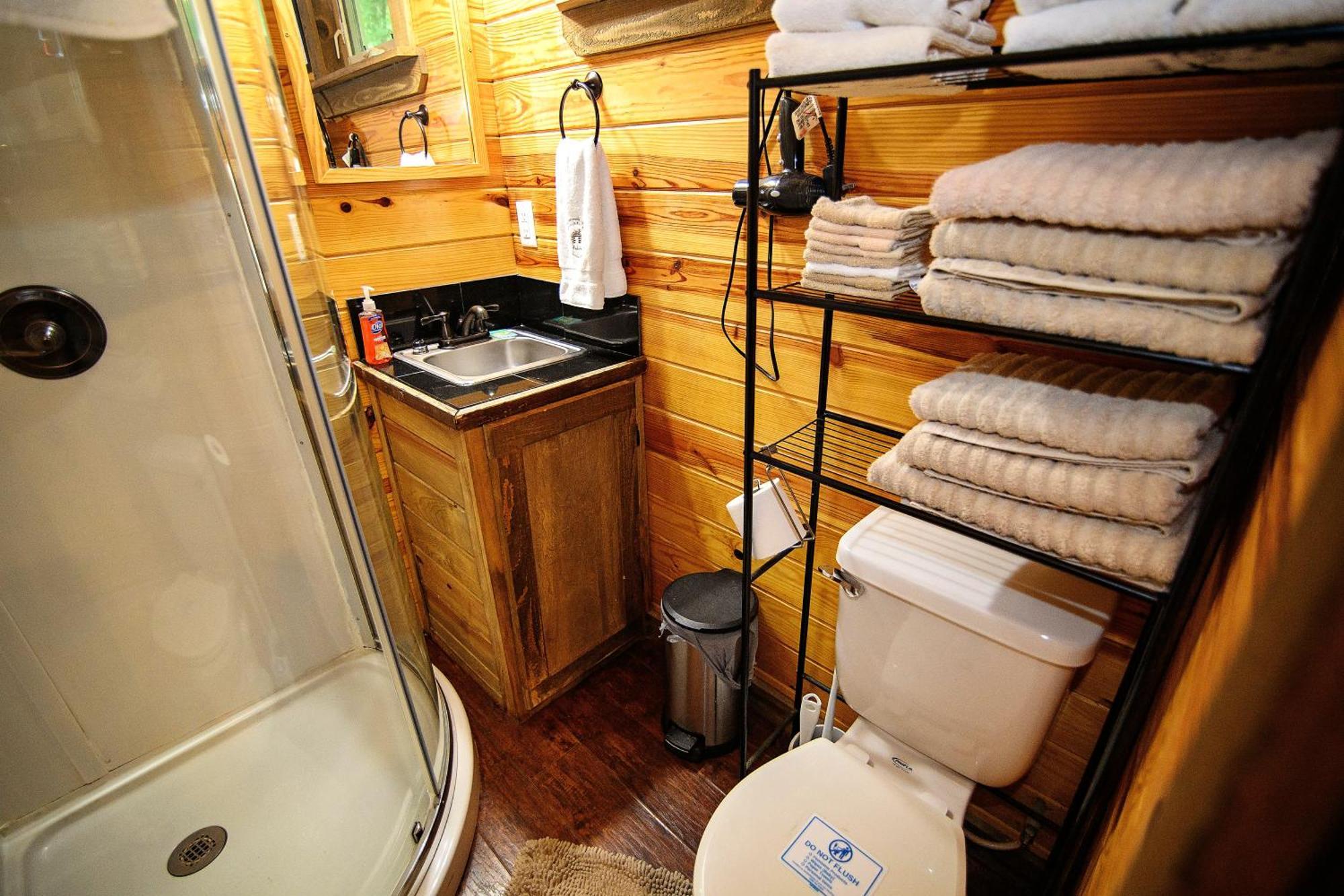 The Codex - Parker Creek Bend Cabins Murfreesboro Eksteriør bilde